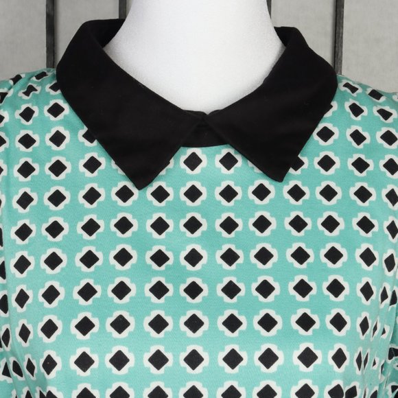 Closet London Fit & Flare Sleeveless Aqua & Black Checkered Dress with Pockets - Picture 2 of 10
